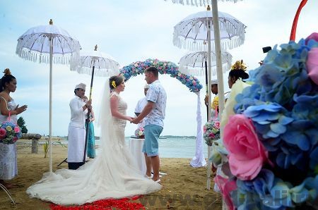 Свадебная церемония на пляже